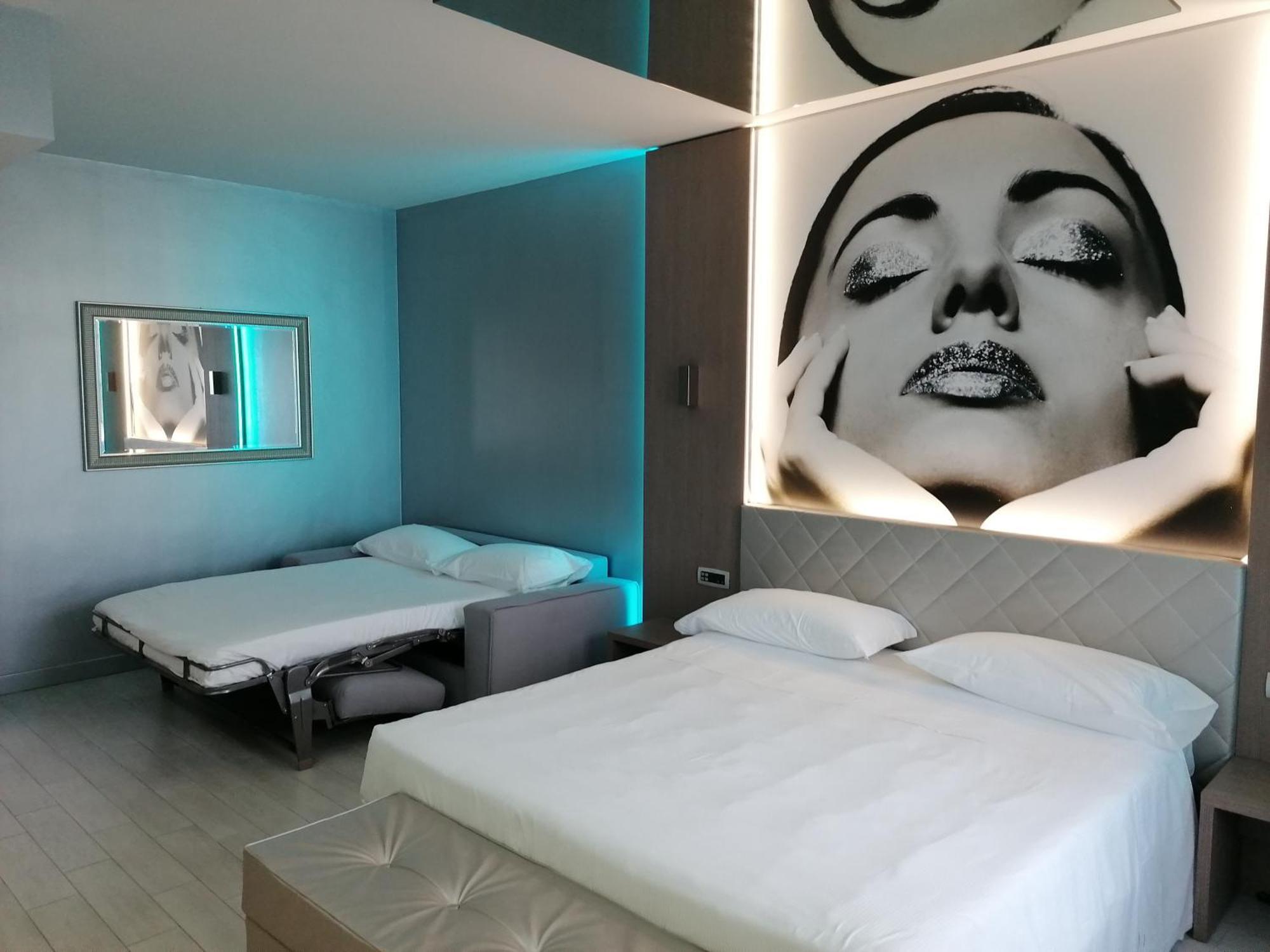 Motel Camelia Cameri