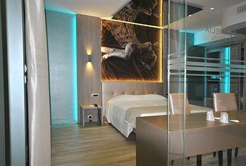 Camelia Motel 4*