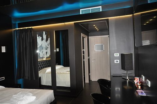 Camelia Motel 4*