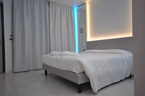 Camelia 4* Cameri