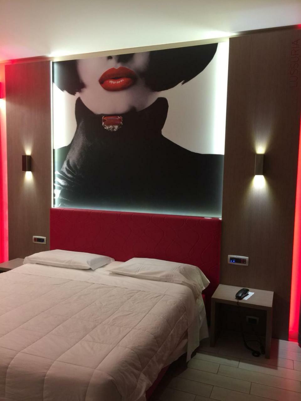 Motel Camelia Cameri